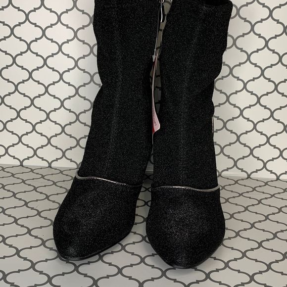 ROOM OF FASHION Metallic Mesh Booties - Picture 6 of 6